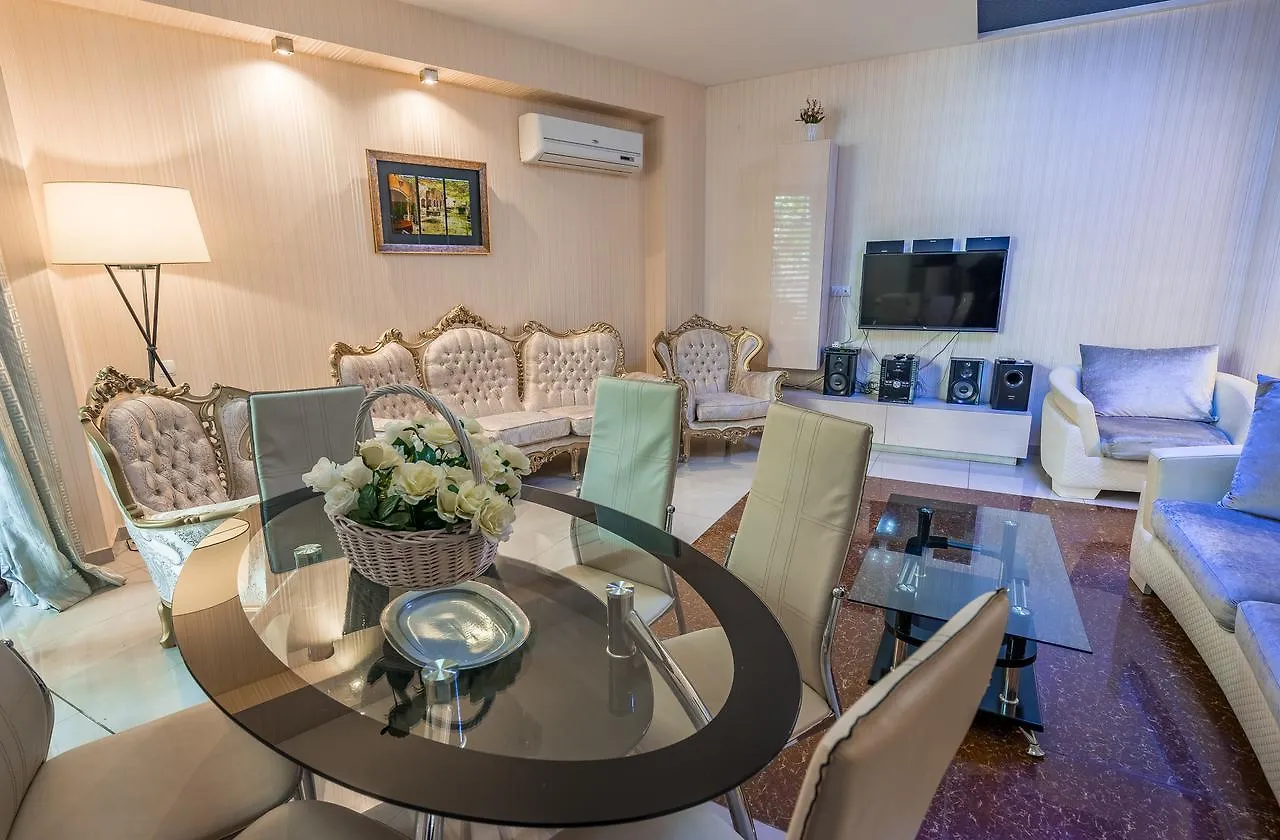 City Core Apartments Тбилиси 0*,